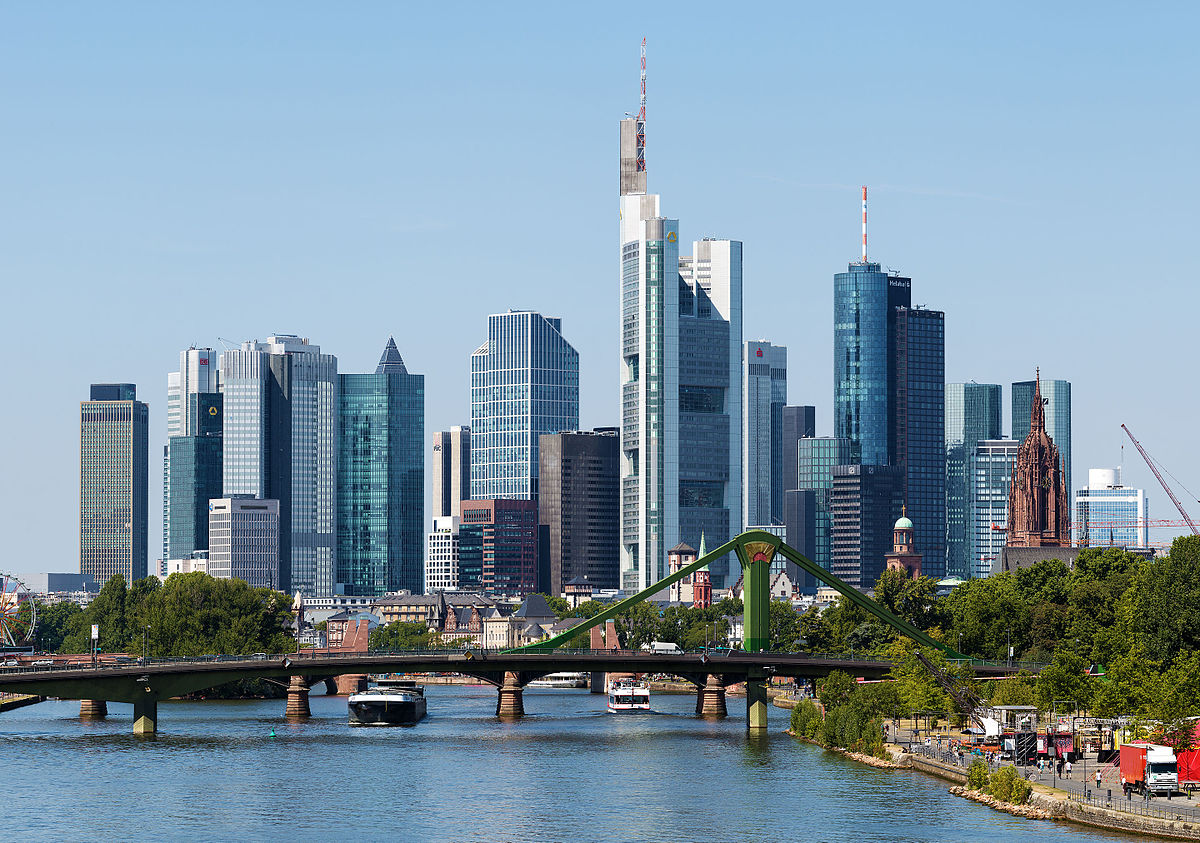 Büroimmobilien in Frankfurt: Warum der Boom weitergeht - Clarus